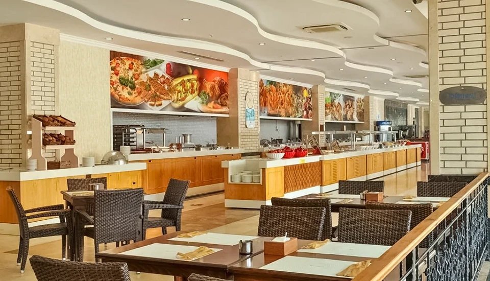 هتل کریستال واتر ورد آنتالیا